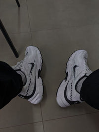 Nike Initiator 
