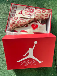 Jordan 4 Valentine's Day
