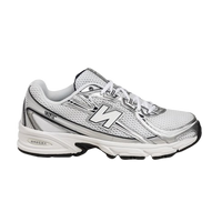 New Balance 740